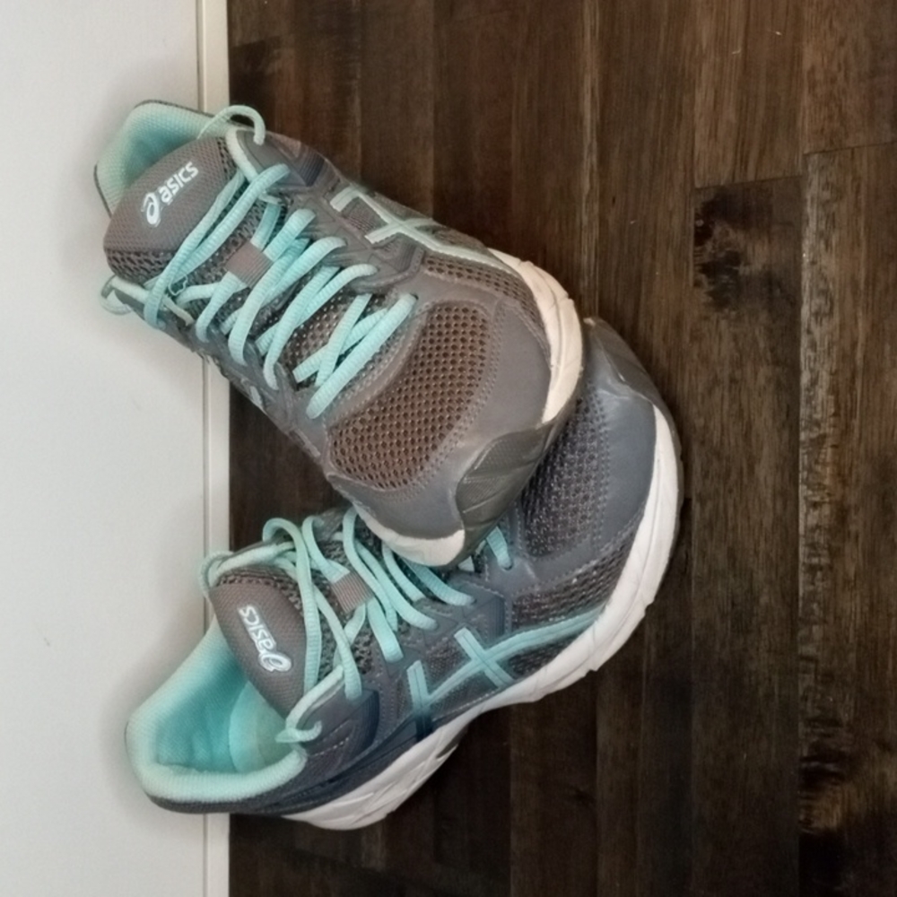 Asics blue and grey Size woman's size 9
